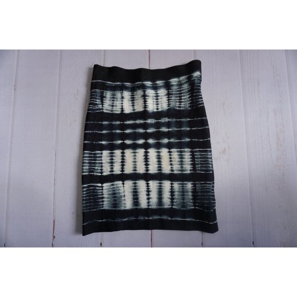 BCBGMaxAzria Taylor Navy Blue Tie Dye Bandage Skirt Bodycon Mini, Size XS - Picture 8 of 10